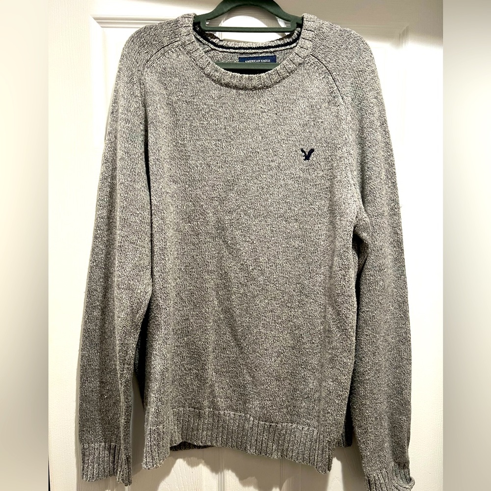 Men’s American eagle sweater